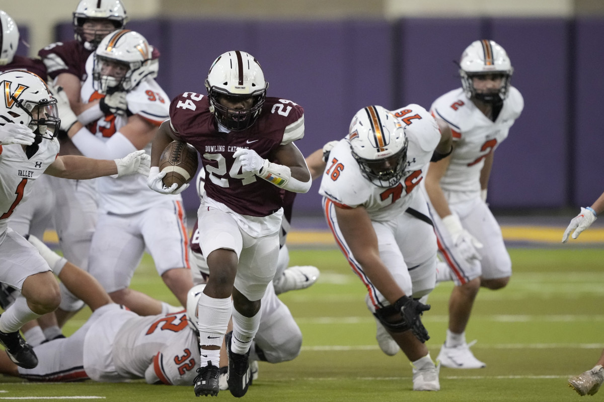 Ra'Shawd Davis and Dowling are in contention yet again for a state championship this season. (Photo by Matthew Putney)